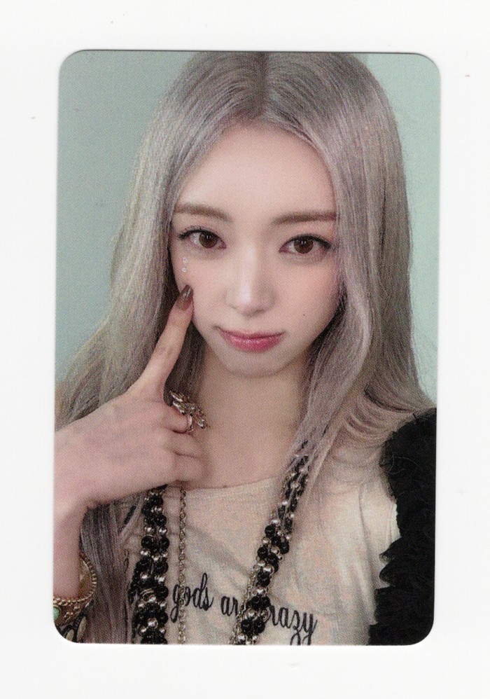 YUNA ITZY - ICE CREAM [JYP MUSICPLANT BDM KTOWN4U] PREORDER