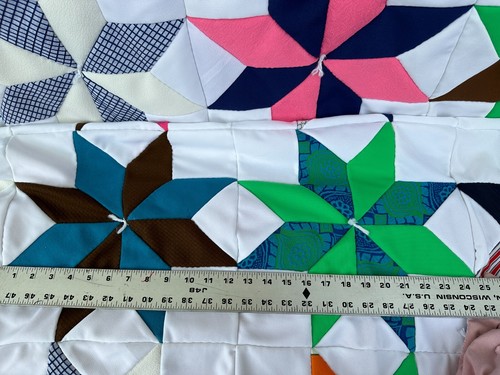MCM Puritan LeMoyne Lemon Star Hand Stitched Quilt Kaleidescope Colors Yarn Tied - Picture 7 of 16