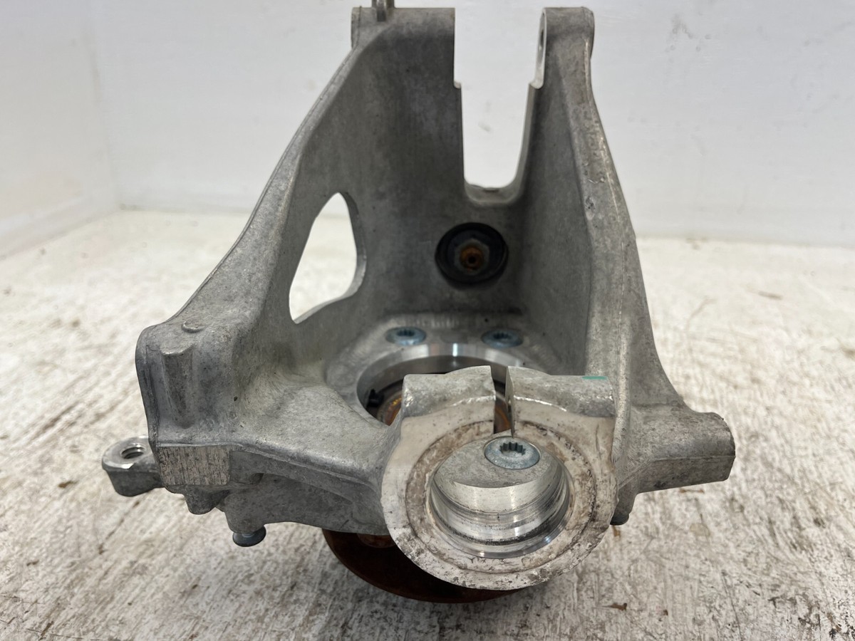 18 AUDI R8 PLUS HURACAN LEFT REAR SPINDLE KNUCKLE HUB ASSEMBLY 17 18 AUDI R8 PLUS HURACAN LEFT REAR SPINDLE KNUCKLE HUB ASSEMBLY 17