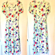Vintage Floral Feminine A-line dress 90s Size 8 Cottagecore y2k Flowy