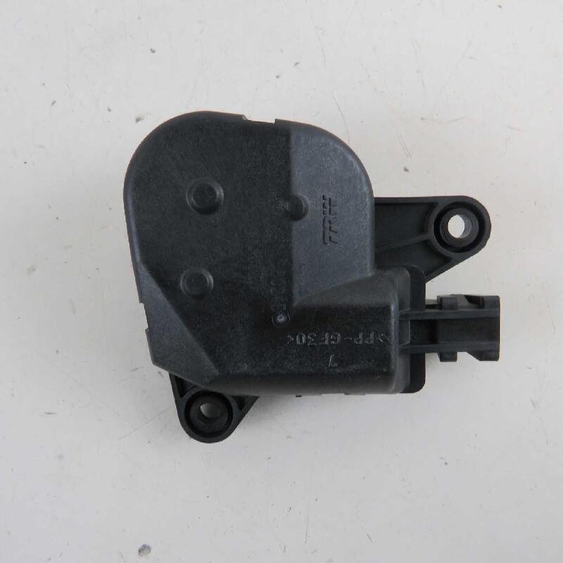 Stellmotor heizung 04885465AA 58024E CHRYSLER VOYAGER 2.8 CRD 2000-2007