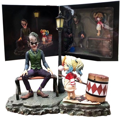 joker and harley quinn toys