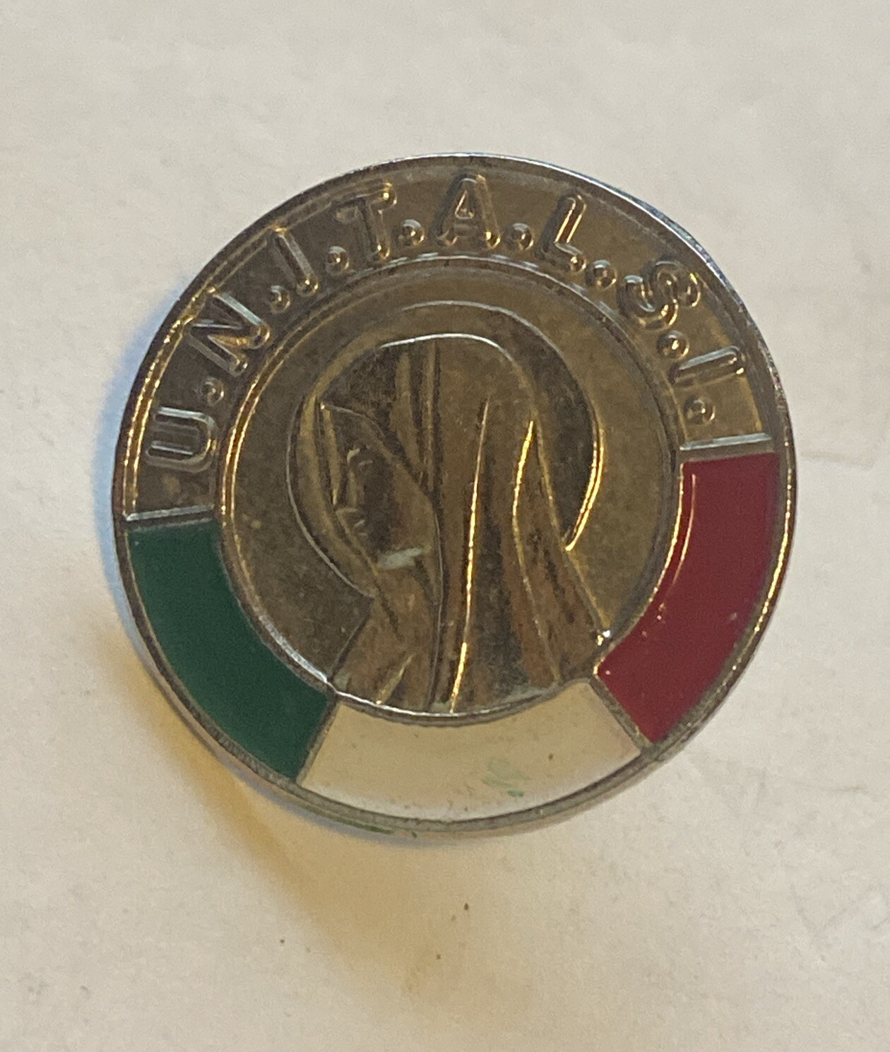 Foto 1 di 3