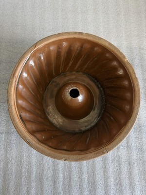 Vntg Brown Glazed Stoneware Bundt Cake Mold Fluted Tube Baking Pan 8  Unmarked