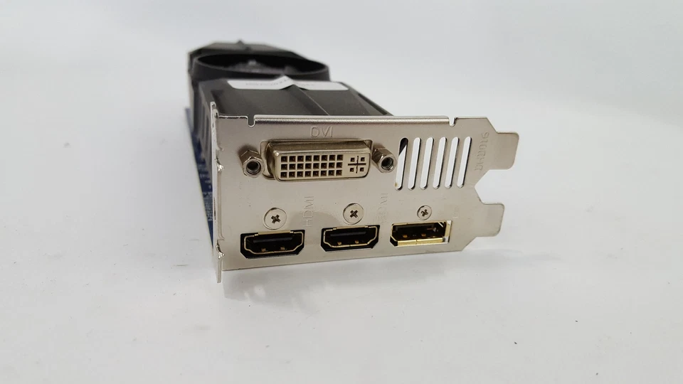 Gigabyte GeForce GTX 750 Ti 2 GB GDDR5 PCIe x16 Low Profile Video Card - Image 2 of 3