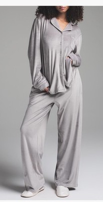 NWD $140 Skims Velour Sleep Pajama Set Shirt Pants Color Mirror Gray XL