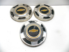 Lot 3 Used 1973 - 1987 Chevy Truck Van Dog Dish Hub Caps 10.5 Lot 3 Used 1973 - 1987 Chevy Truck Van Dog Dish Hub Caps 10.5