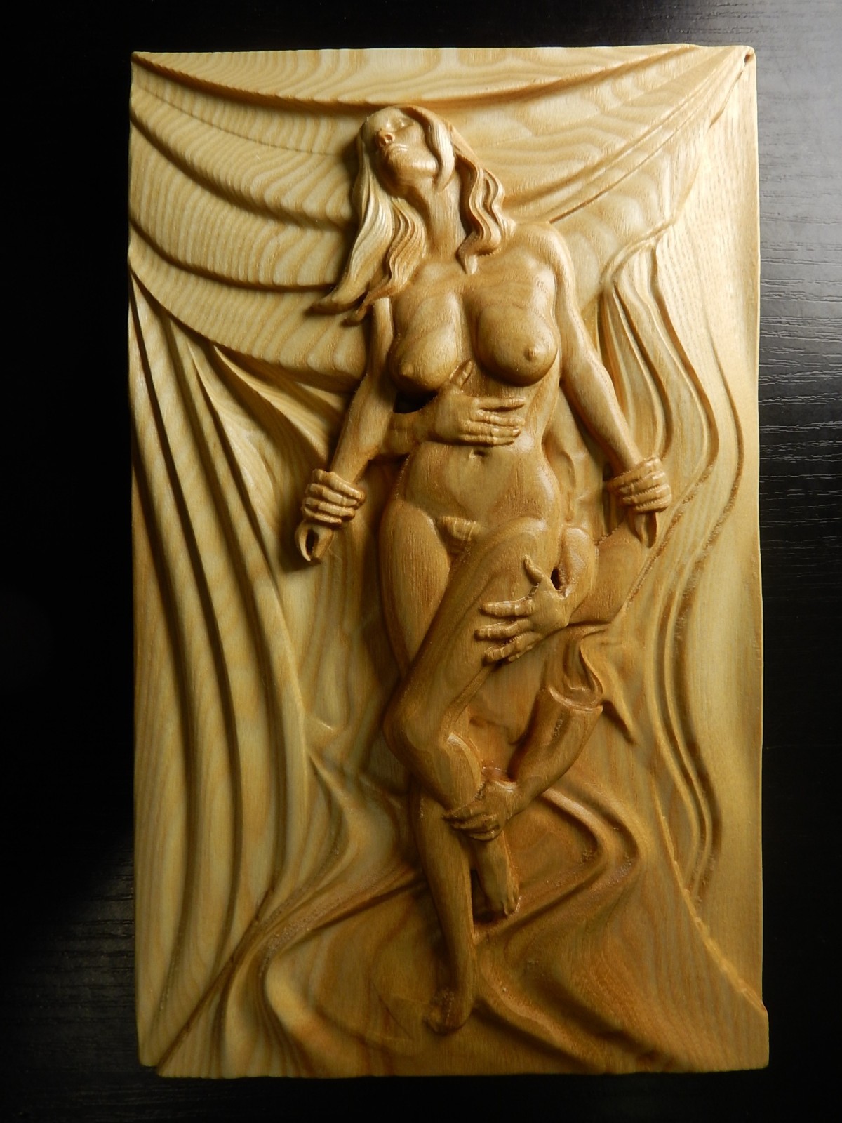 Picture 1 of 4