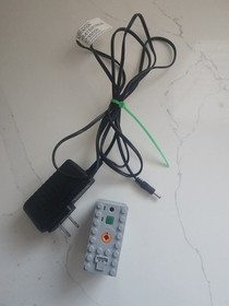 LEGO Power Functions Rechargeable Battery Box (8878) PLUS Charging Cable (45517)