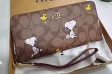 NWT COACH PEANUTS Long Zip around Wallet Snoopy Woodstock Khaki