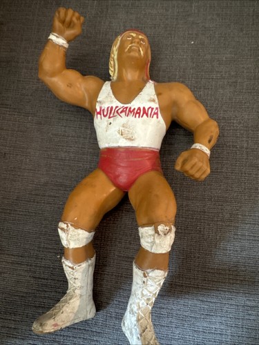 1985 LJN SUPERSTARS WWF HULK HOGAN WHITE HULKAMANI...