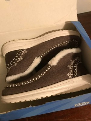 HEY DUDE WOMAN SIZE 6 MEDIUM DENNY FAUX SHEARLING SHUG BOOTS IN WALNUT BROWN-NEW