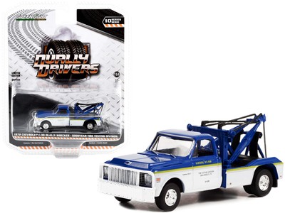 Greenlight 46100B 1972 Chevrolet C-30 Wrecker Goodyear 1/64 Diecast Model Car