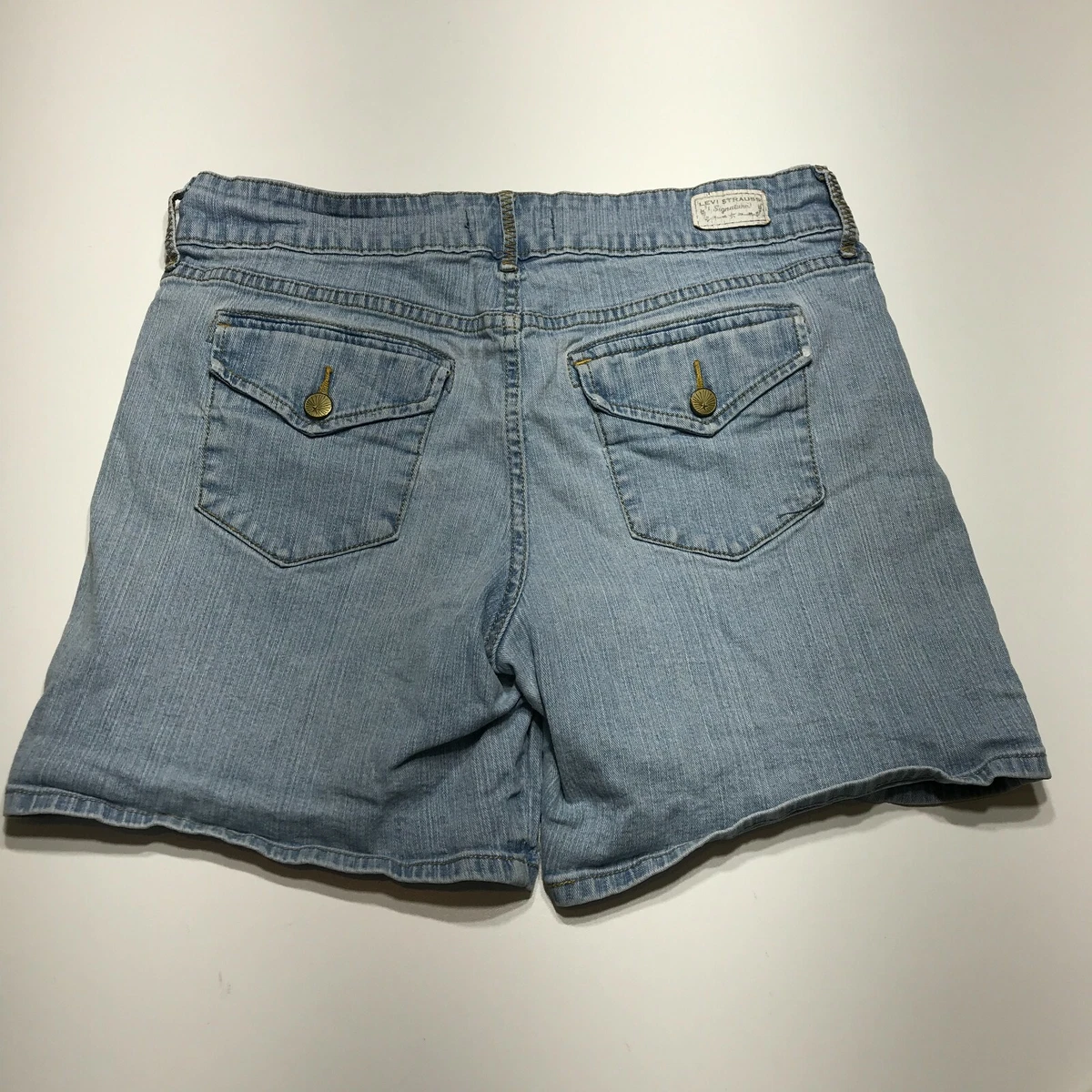 Size 12 2025 levi shorts