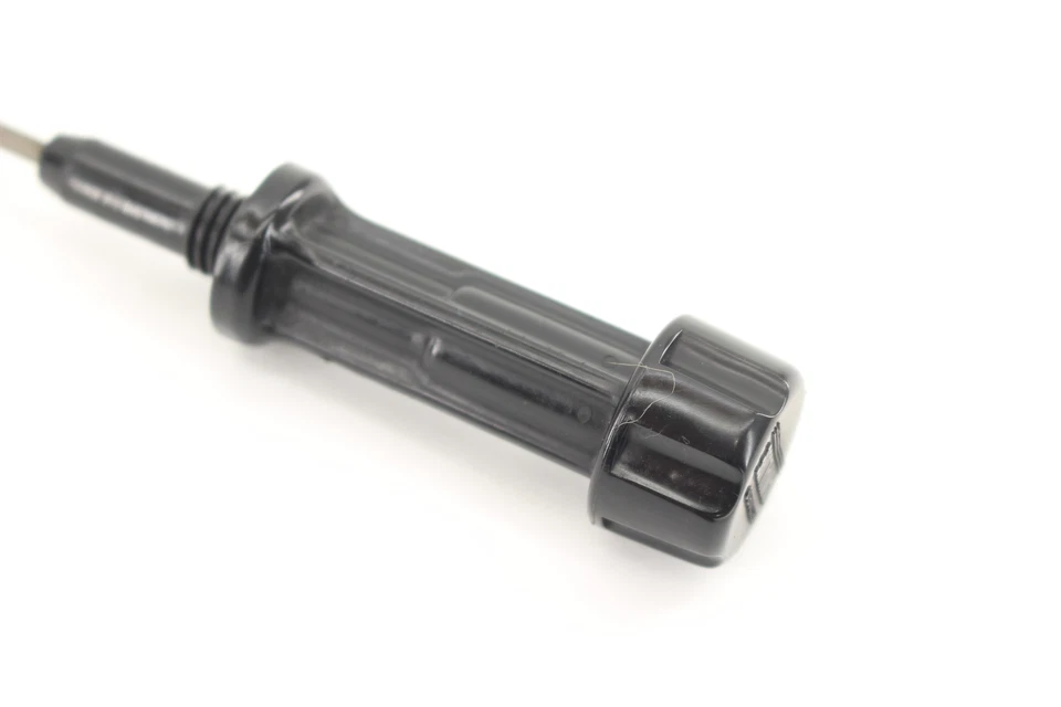 2012 Yamaha Fz6r Engine Inner Oil LEVEL Screen DEEP STICK PLUG 5EB-15362-10-00 Foto 3 de 4