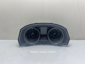 VW Passat B8 Instrument Tachometer 3G0920751