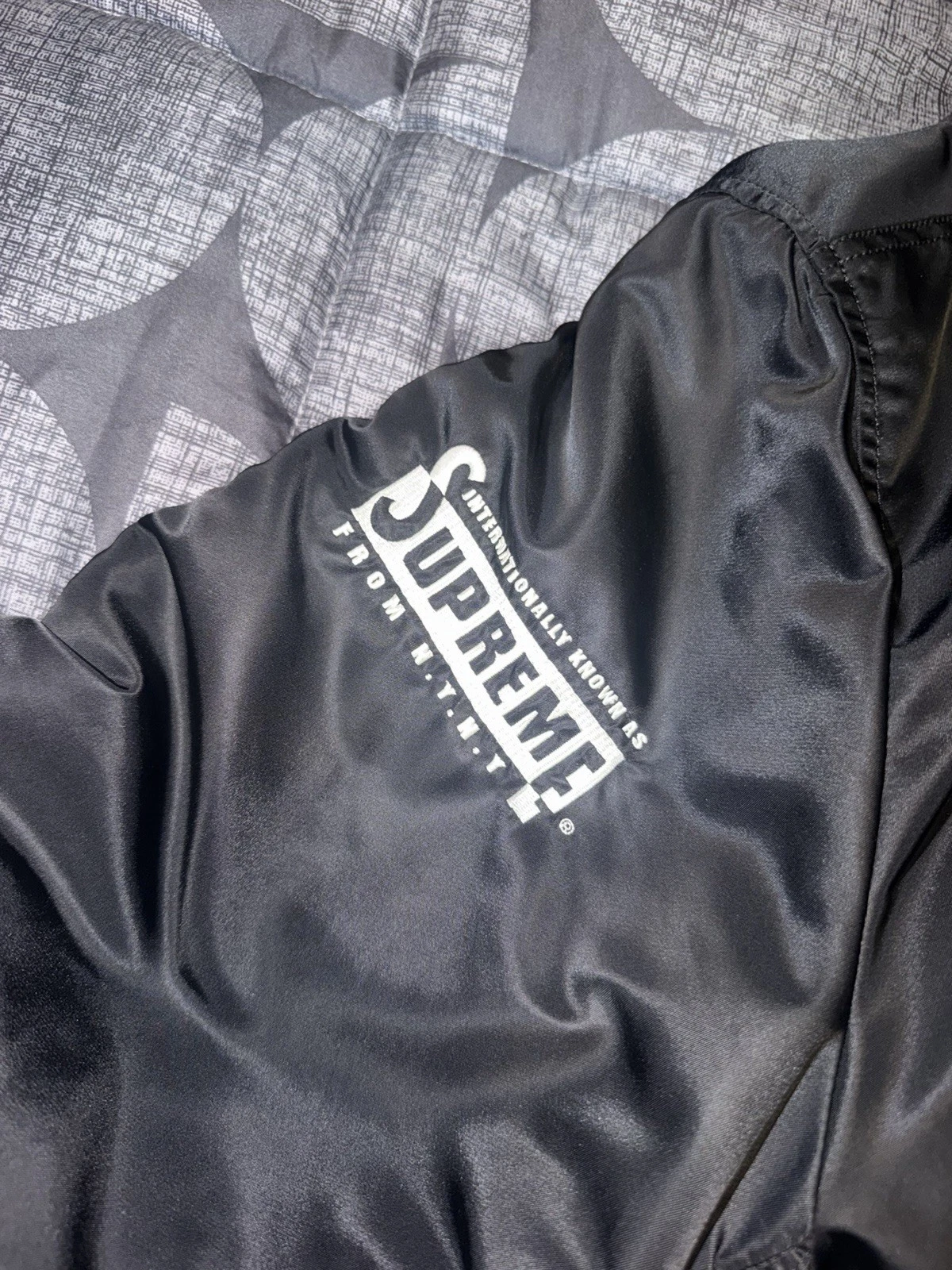 Supreme MA-1 Bomber Jacket Black Nylon Full Zip Lined Logo Men's Size M image 4
