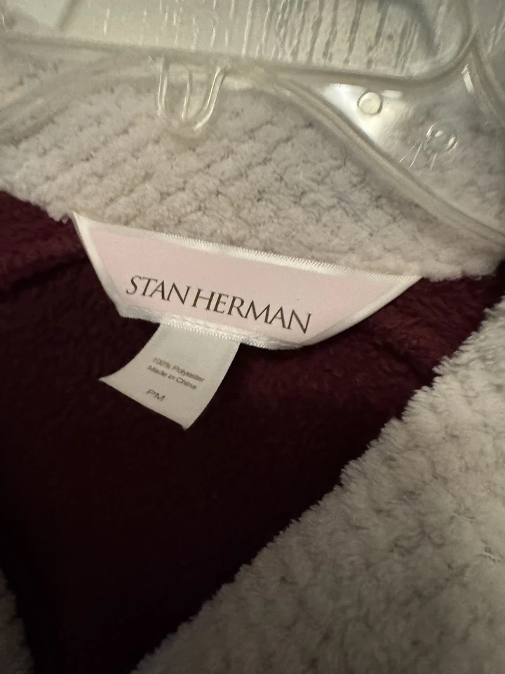 STAN HERMAN Women’s Burgundy Plush Zip Front Robe PM Great Shape! - Image 3 of 4
