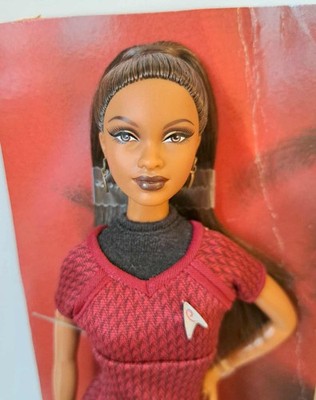Mattel collector Barbie doll STAR TREK LT UHURA model muse COMPLETE no box