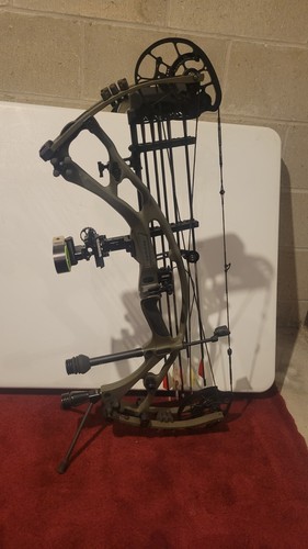Hoyt RX-7