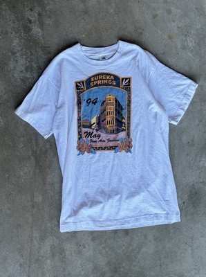Vintage 90s 1994 Eureka Springs Single Stitch  T-Shirt L Fruit of the Loom AR
