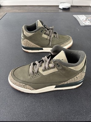 Jordan Air Jordan 3 Retro Pine Green DM0967-202 Men's Sneaker