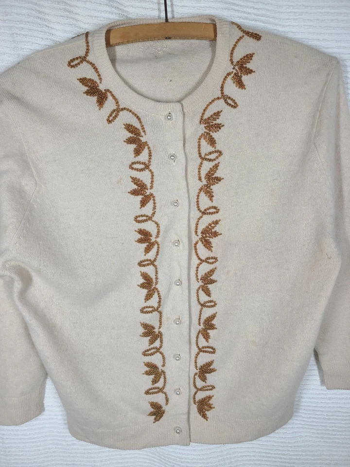 Cárdigan Suéter De Colección Años 50 Cuentas Cachemira Hoja Bronce Patrón Vid Perla 38 S/M Foto 3 de 4
