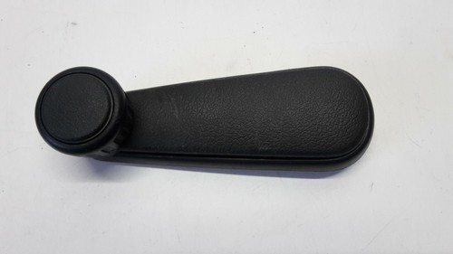 VW Passat Fensterheberkurbel Fensterheber Fensterkurbel Kurbel 191837579