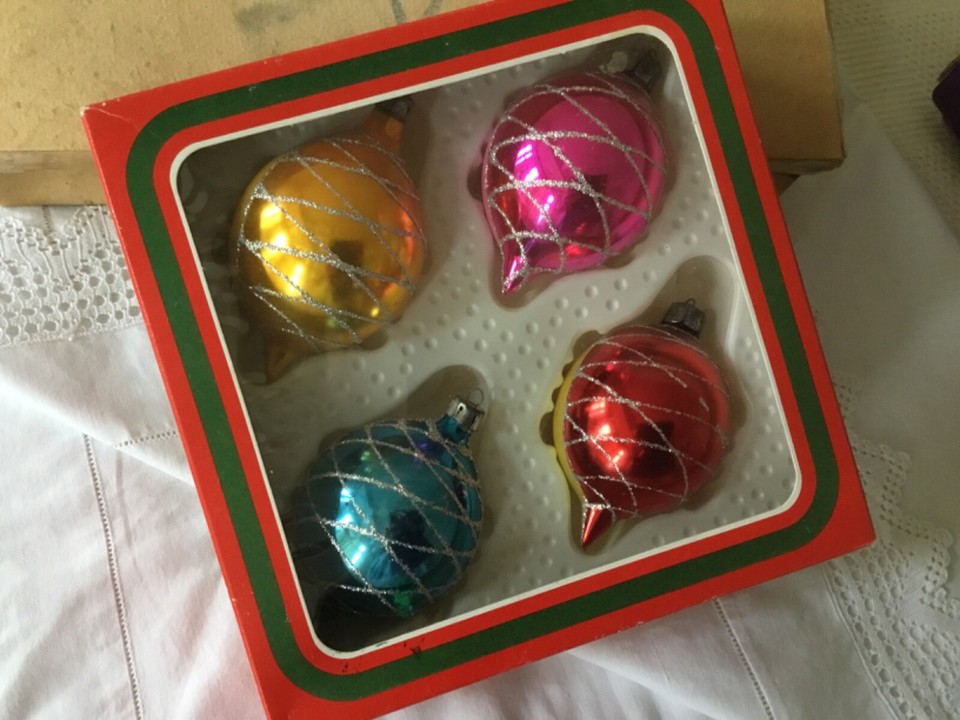 Vintage Box 60/70s Glass Christmas Tree Baubles Decorations eBay