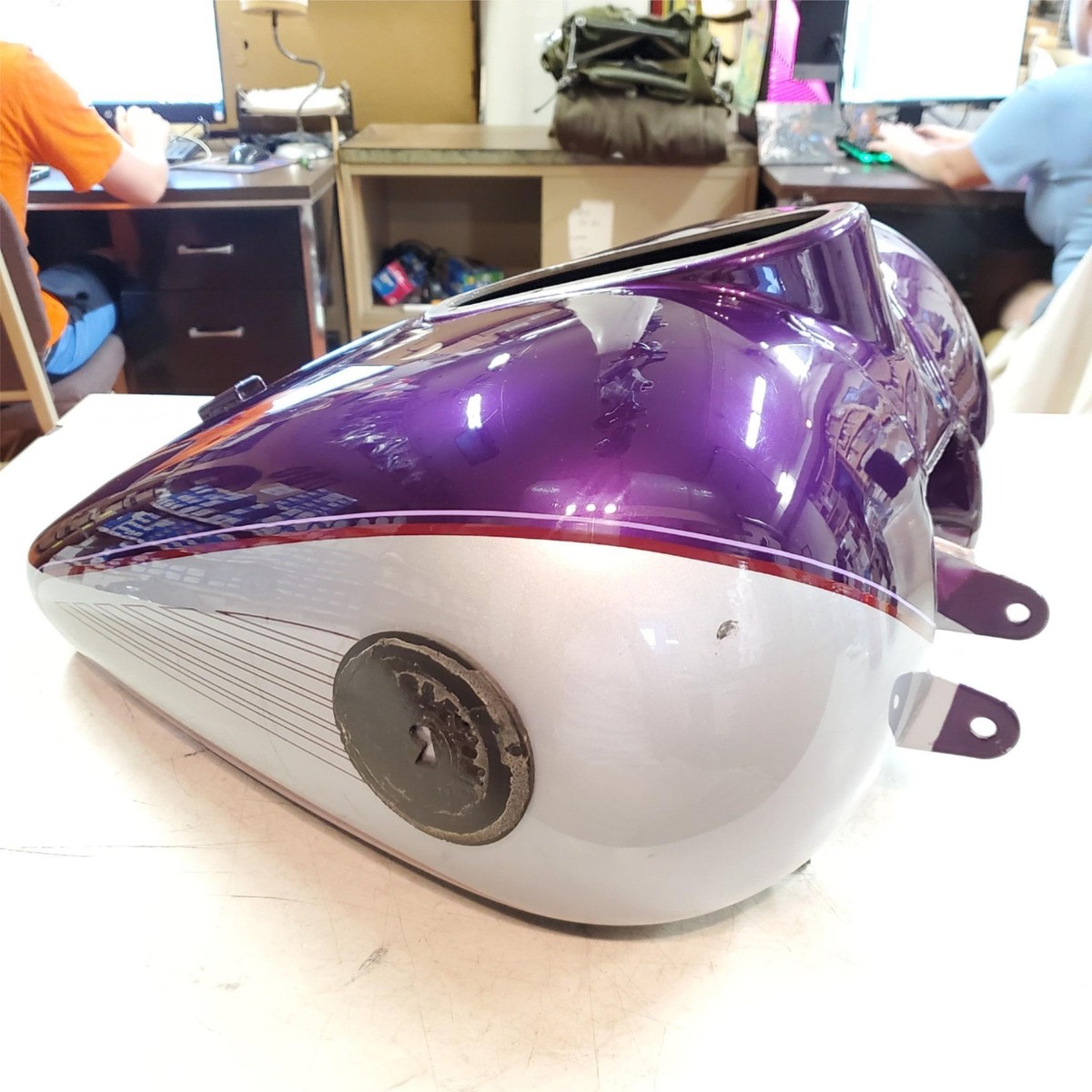 OEM Harley Diamond Ice Concord Purple Ultra Classic FLHTCUI Gas