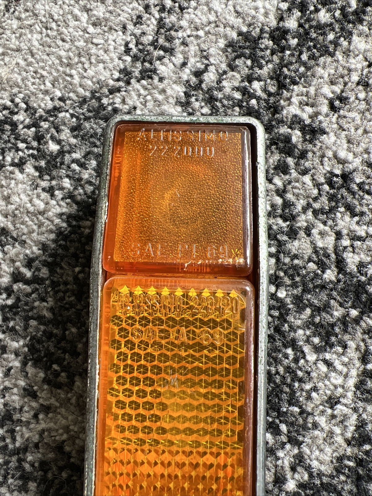 Alfa Romeo ALTISSIMO ORANGE REAR SIDE LIGHT LENS spider gtv Ferrari Daytona 365