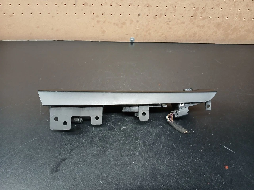 11 12 13 14 15 16 CHEVY CRUZE MASTER WINDOW SWITCH OEM 20917577  - Image 3 of 4