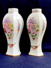 Coppia di Vasi in Porcellana St. Martial Style Limoges con Decori Floreali