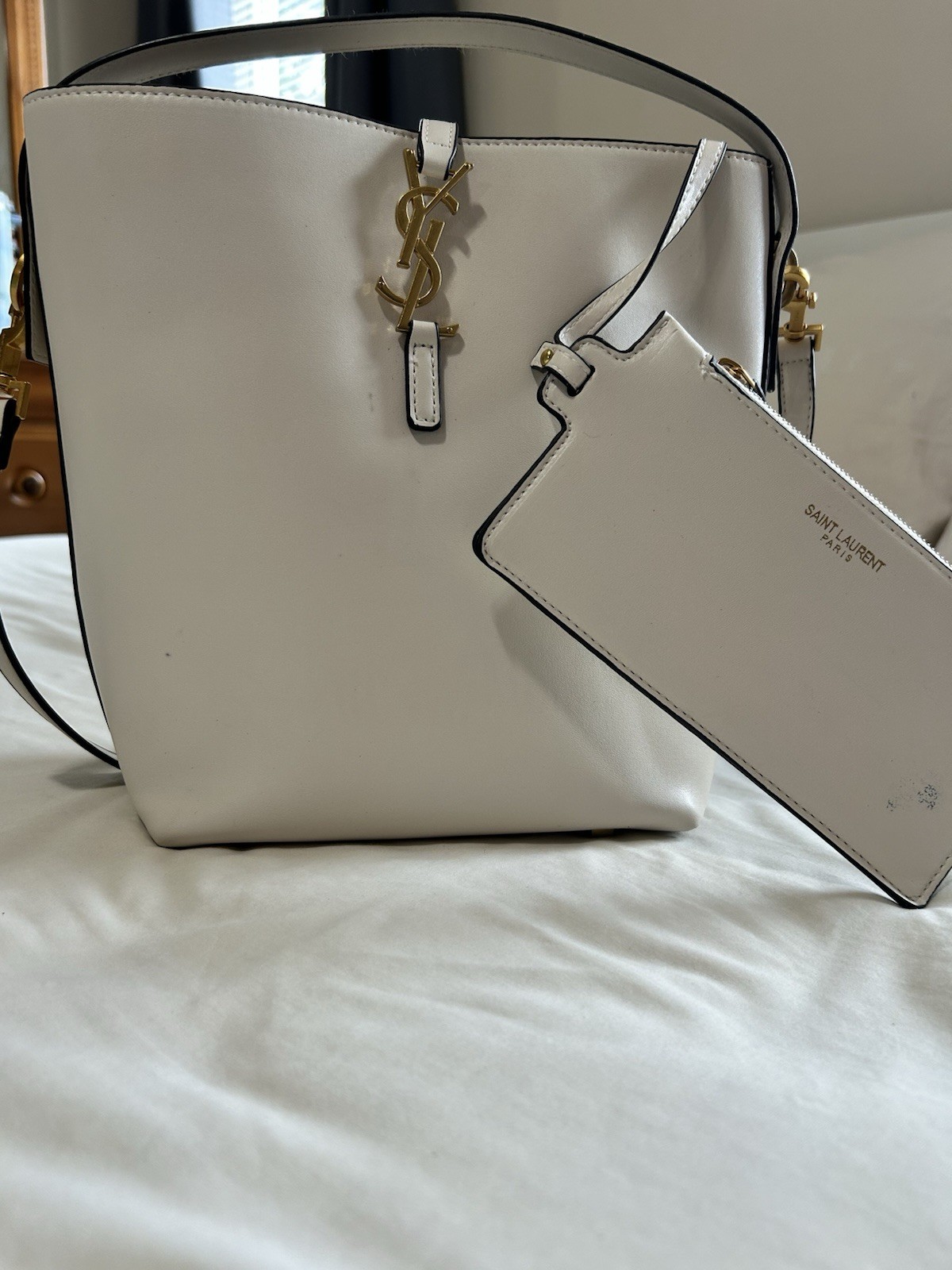Borsa a secchiello Saint Laurent Le 37 in pelle crema donna con marsupio rimovibile