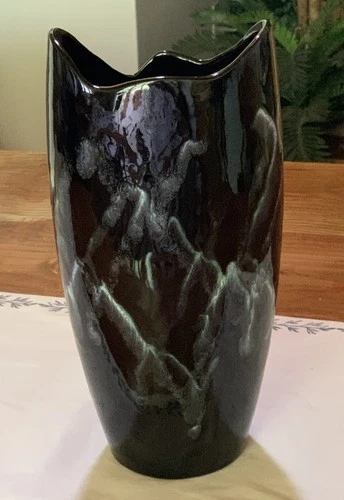 Vintage 12” Royal Haeger MCM Black Drip Glaze Goth Bat Vase Accents USA READ