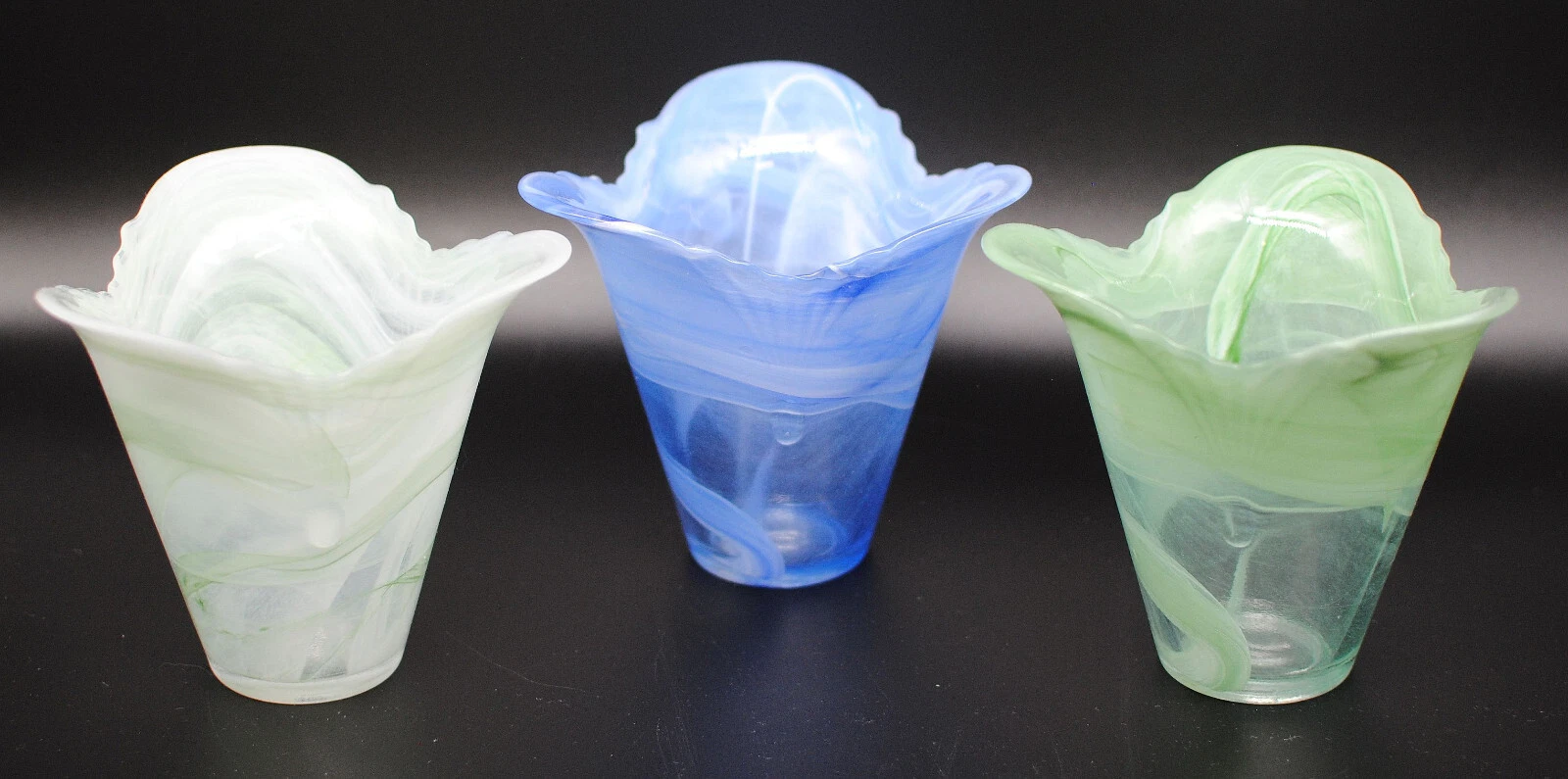 Murano Lavorazione Arte Tulip Vases, Lot of 3,