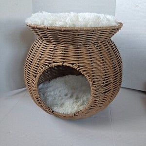 Round Wicker Cat Condo with Top Perch With wooly double beds