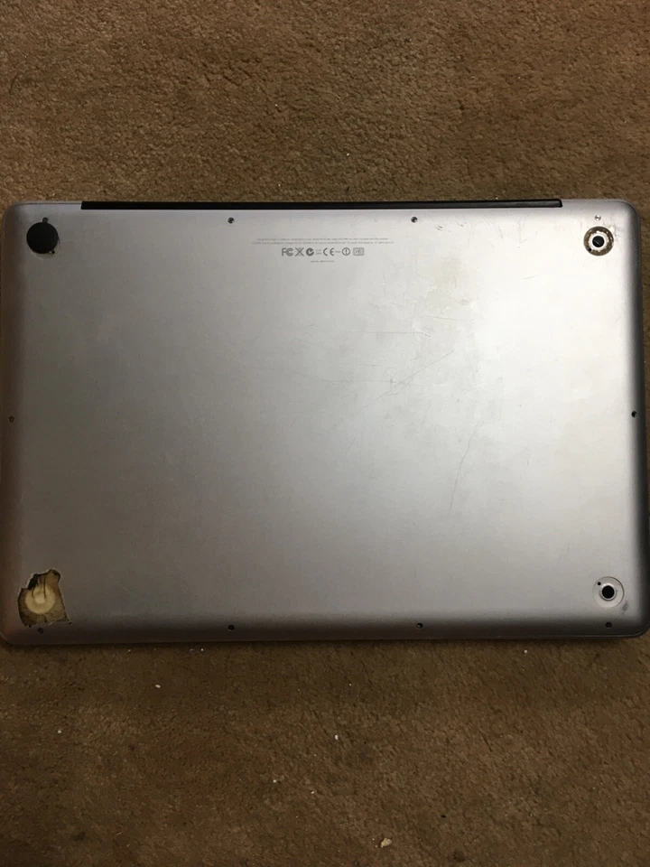 Apple MacBook Pro mid 2010 13 Inch FOR PARTS (Won't Boot—Has all parts) - Image 3 of 3