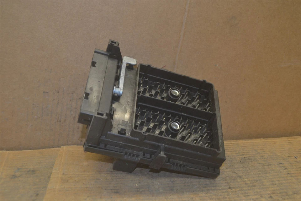 Pontiac Aztek 2005 caja de fusibles conexión OEM 10350252 módulo 559-11c3  Foto 3 de 4