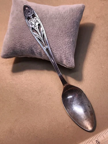 Wallace RW & S Sterling No. 180 Floral Cutout Pierced Fruit Grapefruit Spoon