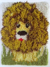 Vintage Latch Hook Rug Lion Wall Hanging Cute Decor MCM Hand Made 17" x 23"