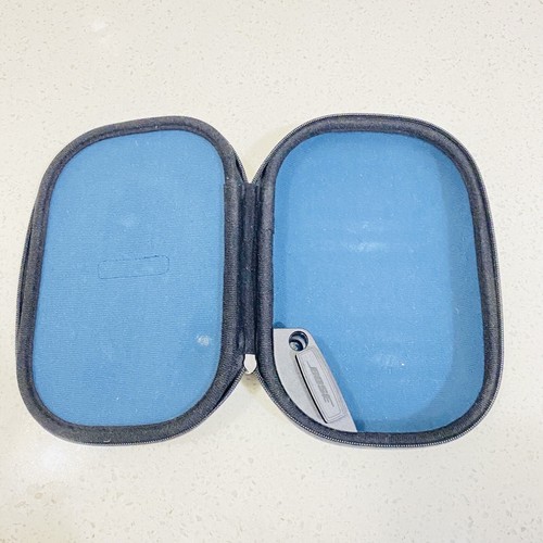 Bose QuietComfort 35 II Headphones Hard Carrying Case With Adaptor Only - Picture 4 of 9