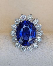 Oval 5.45 Ct Natural Blue Sapphire & Diamond ...