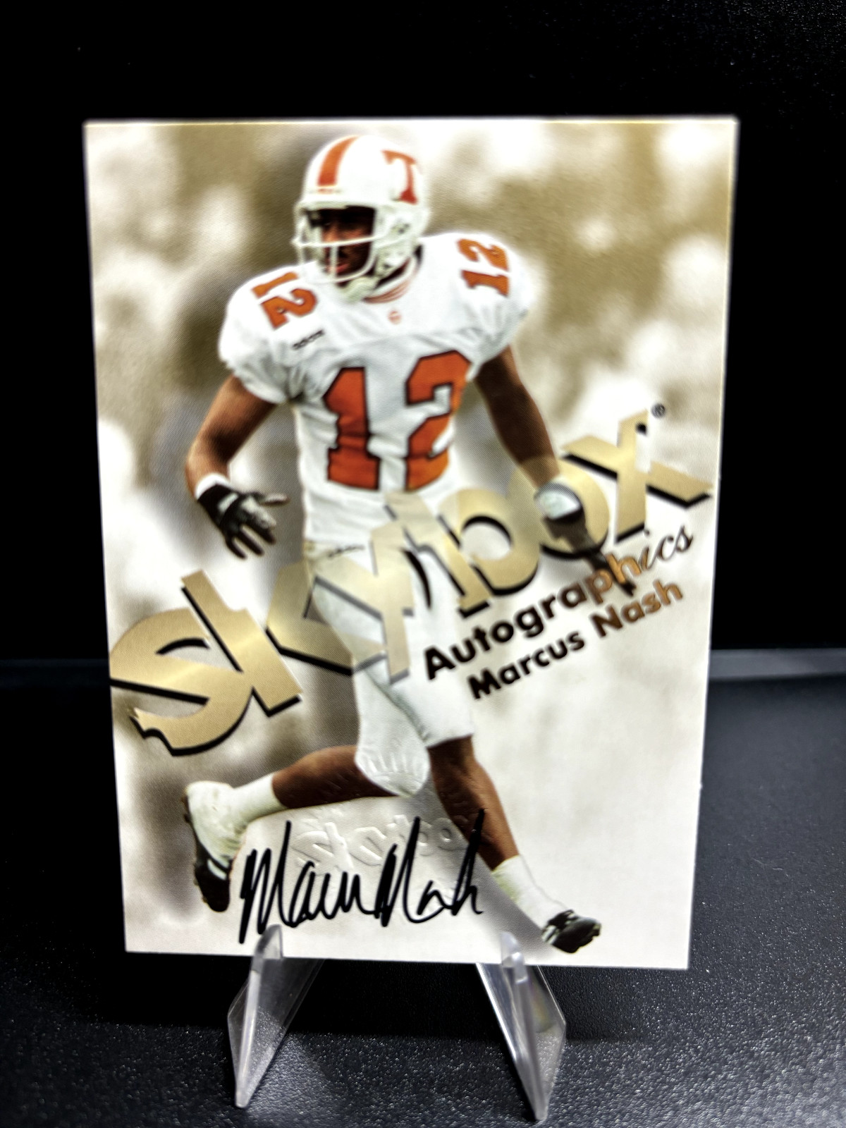 1998 Skybox Premium Autographics Black Marcus Nash Auto RC