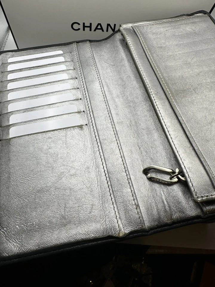 Carteira chanel acolchoada pele de cordeiro - Imagem 3 de 4