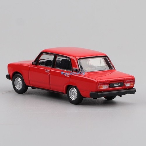 CR Perka 1:64 Red 1970 LADA 2105 Classic Vintage Model Diecast Metal Car - Picture 5 of 6