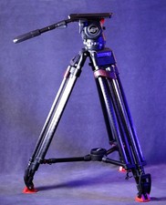 Sachtler Video 20 S1 Stativsystem mit Speedlock CF HD mit Mittelspinne und Füßen