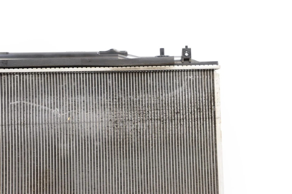 Radiador de refrigeración refrigerante motor Acura MDX 2014-2020 OEM AA2230001393 Foto 3 de 4