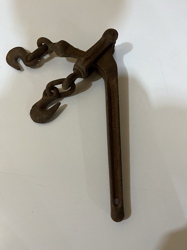 Vintage Lever Load Binder Chain Tightener with Dual Hooks Rusted Finish