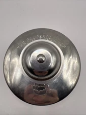 Pampered Chef Cut n Seal 3 1/2 inch Sandwich Cutter Maker